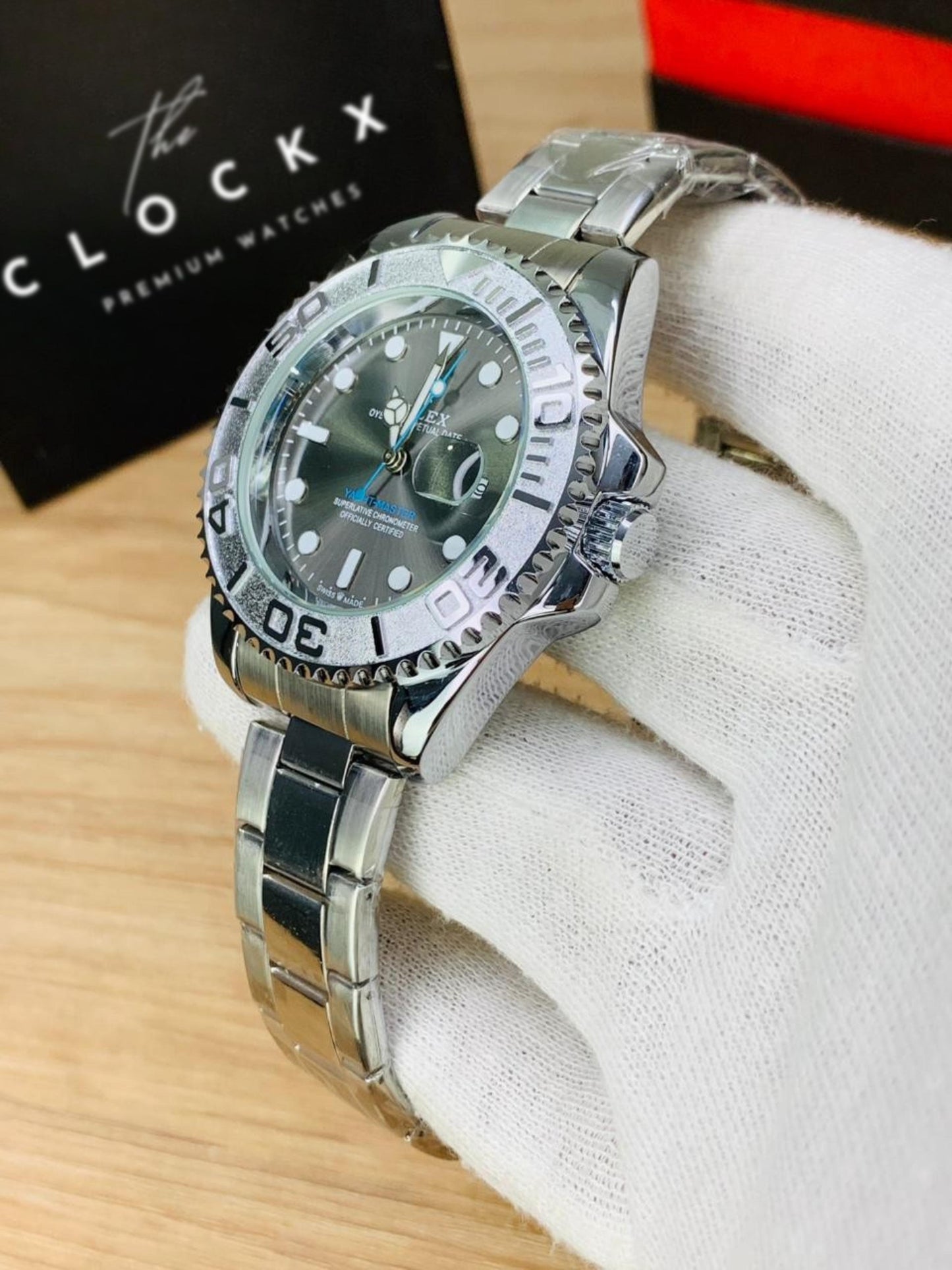 Yacht-Master 40mm Oyster Steel & Rotatable Bezel