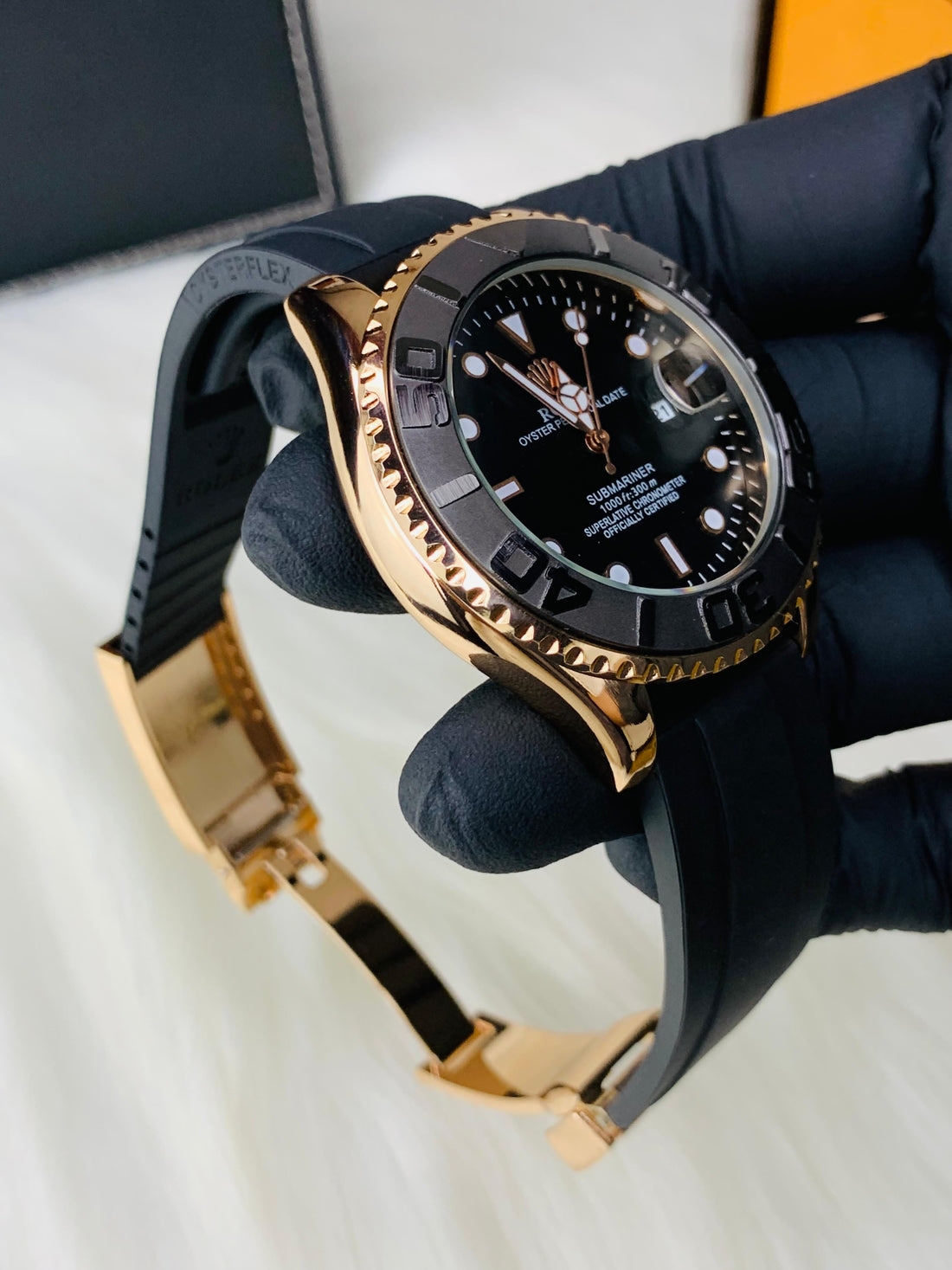 Yacht-Master 40mm | Rose Gold Men Watch | 6 Months Official Warranty